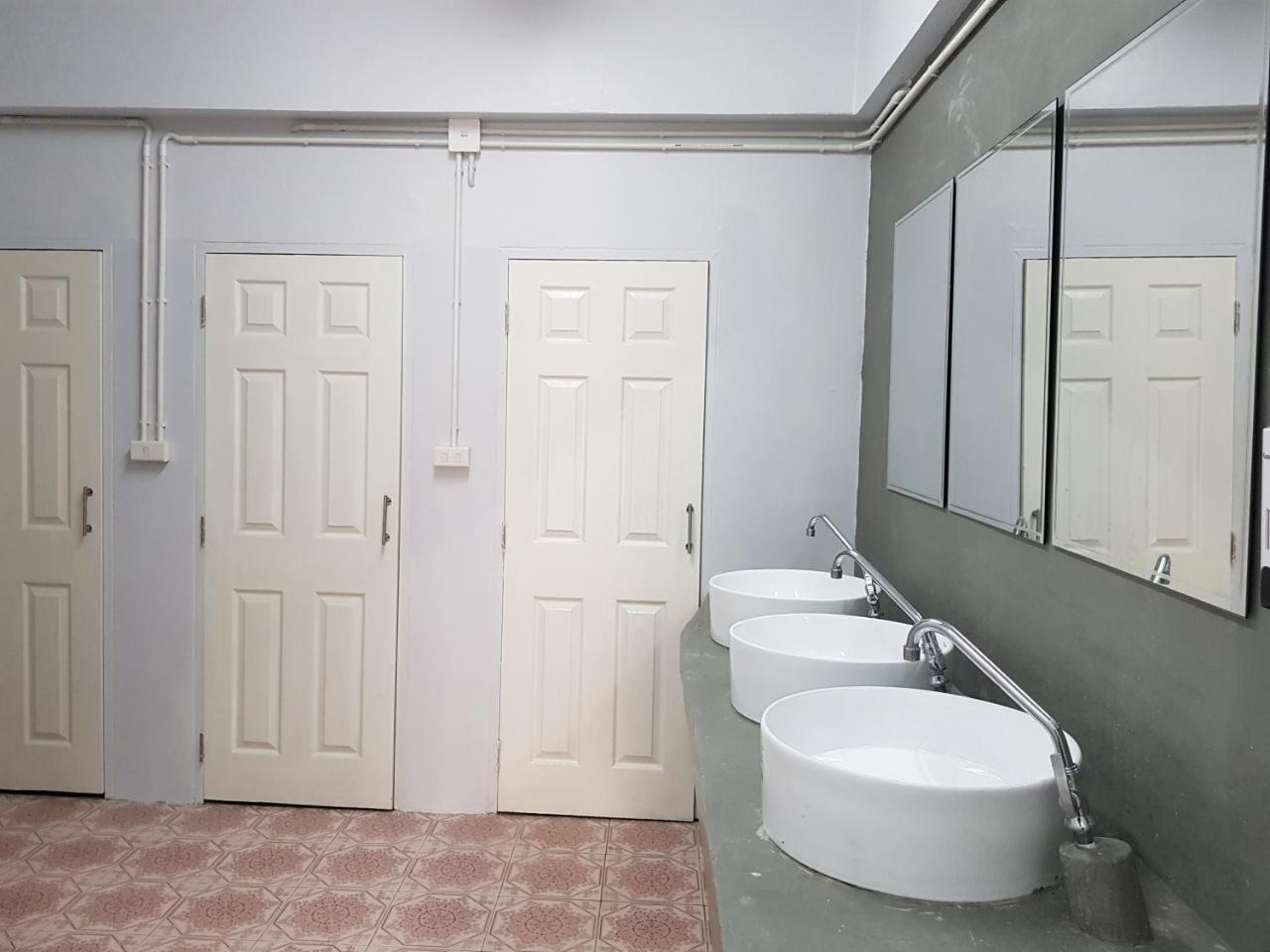 Pattaya Hostel Stay Inn Dış mekan fotoğraf